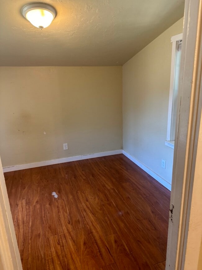 Building Photo - 7312 Bodega Ave