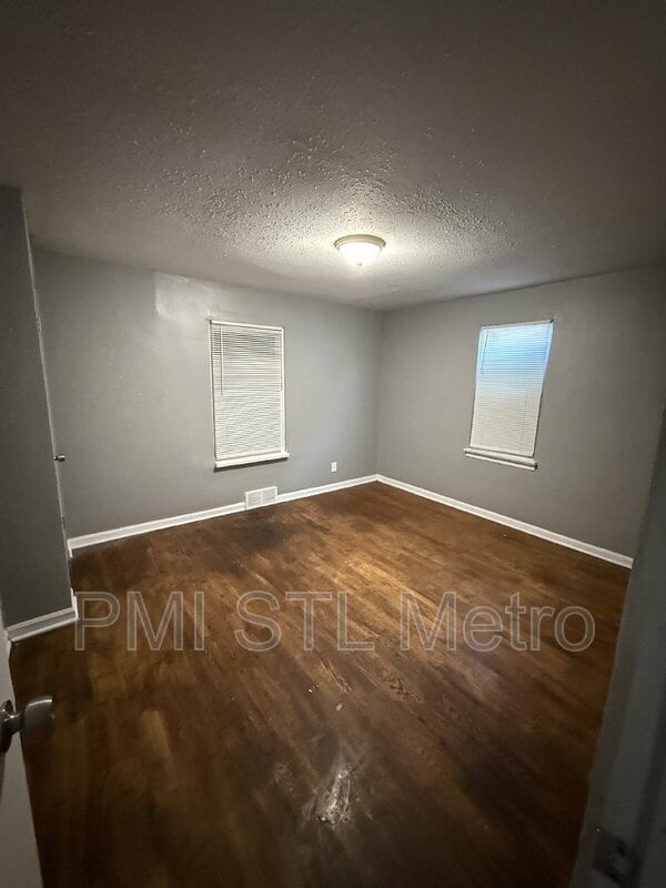 Building Photo - 6113 Washington Ave