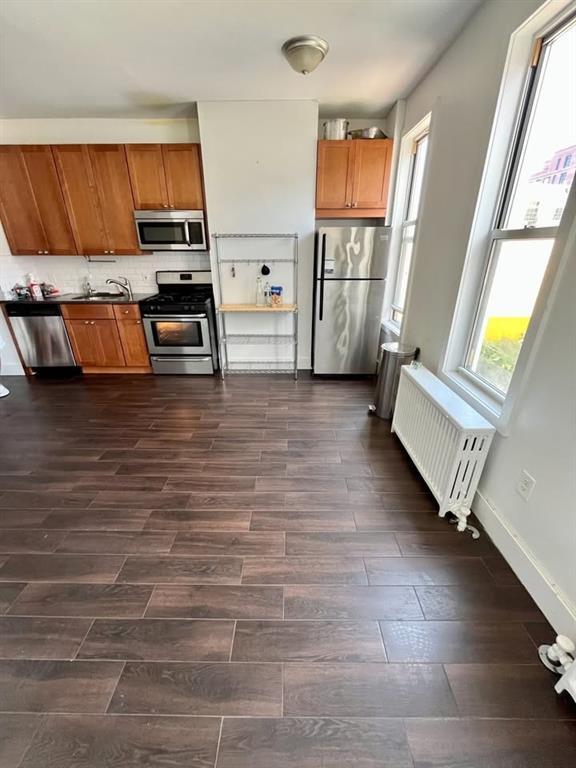 Building Photo - 154A 31st St