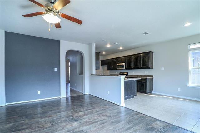 Building Photo - 4709 Sleepy Meadows Dr