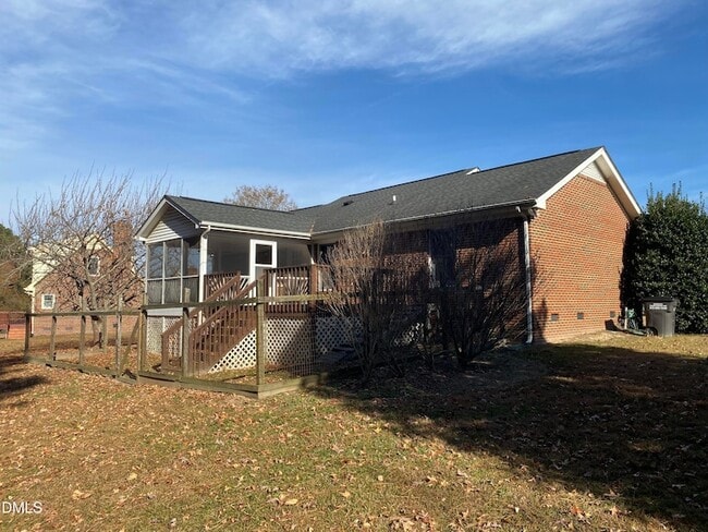 Building Photo - 1309 Squire Ridge Dr