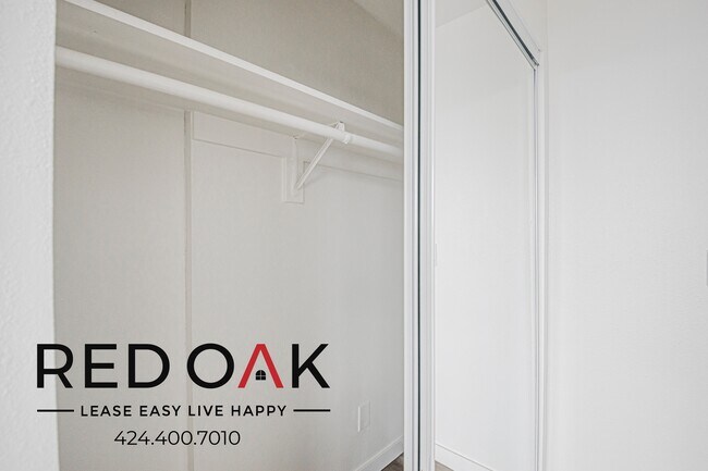 Building Photo - 4320 S Centinela Ave