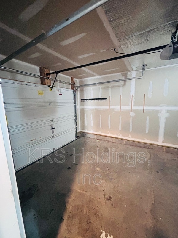 Building Photo - 3407 Thornsett Dr