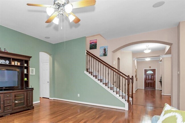 Building Photo - 8318 Lemonmint Meadow Dr