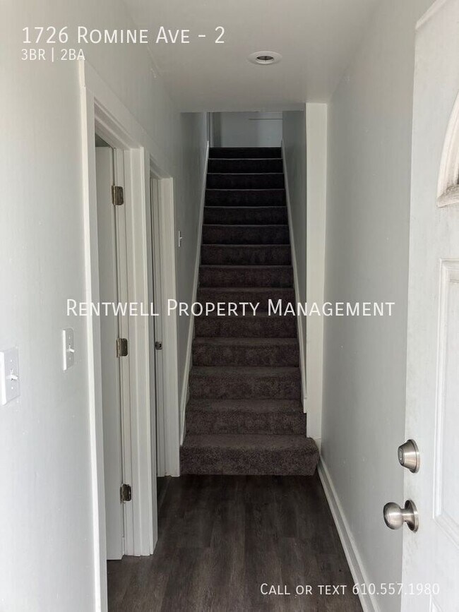 Building Photo - 1726 Romine Ave