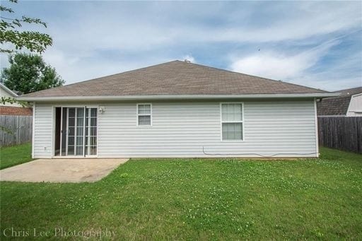 Building Photo - 1028 S Eastview Dr