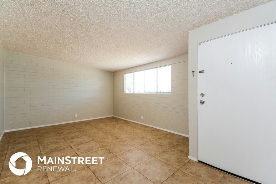 Building Photo - 8402 E Shasta Dr