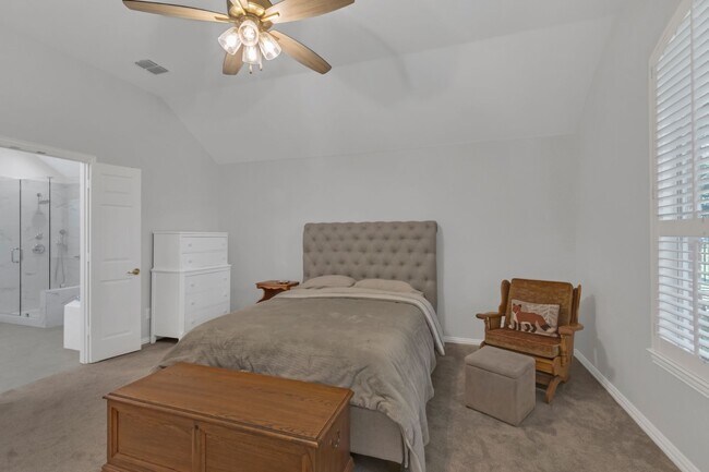 Building Photo - Herritage Ranch Gem