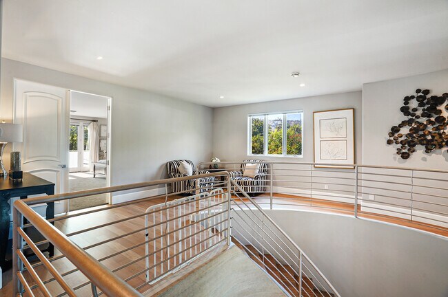 upstairs - 841 N Crescent Heights Blvd