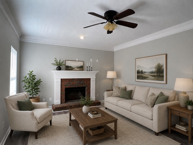 Building Photo - Beautifully Maintained 3BR Home with Extra Living Space