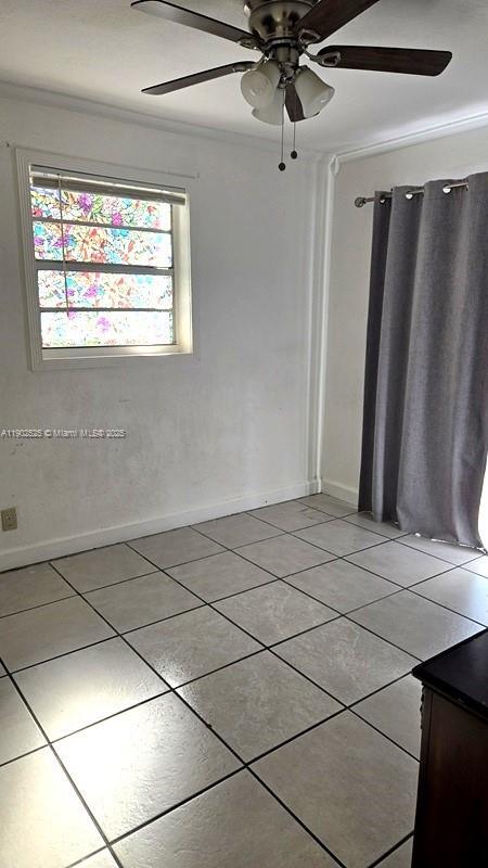 Building Photo - 2622 Sheridan St