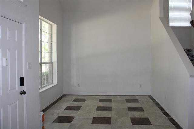 Building Photo - 1608 Broadmoor Dr