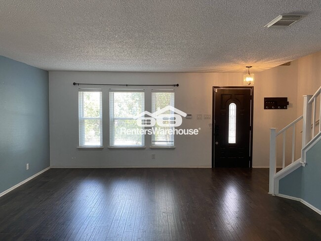 Building Photo - 2439 Karat Dr