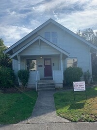 Building Photo - Updated Craftsman!  Downtown Puyallup!