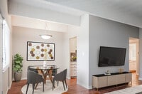 Building Photo - Highline Lofts