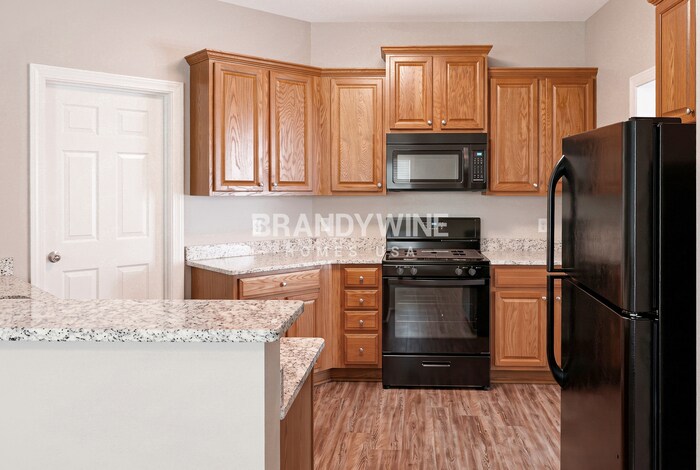 Building Photo - 5209 Lakerock Dr SW