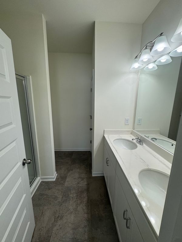 Building Photo - 127 Sawgrass Dr