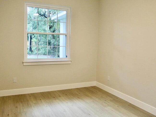 Building Photo - 4327 US-1
