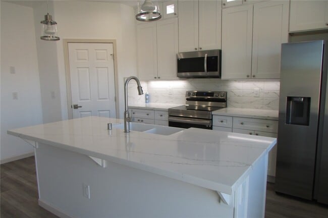 Building Photo - 13 Spanish Bay Dr