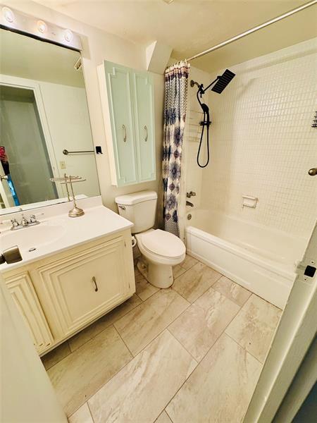 Building Photo - 501 Three Islands Boulevard