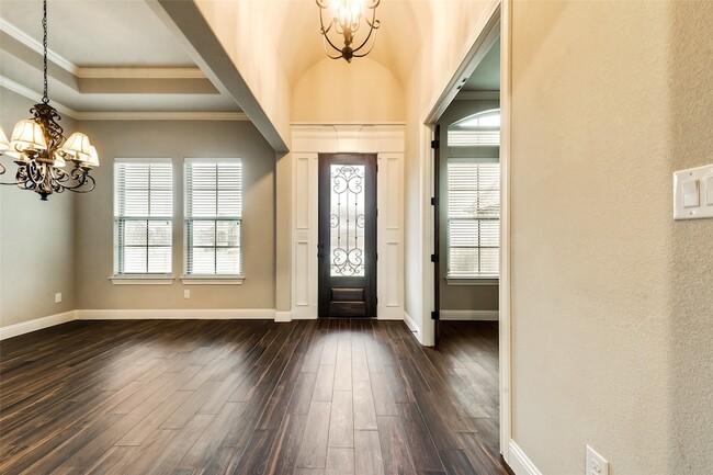 Building Photo - 1400 Carnoustie Ct