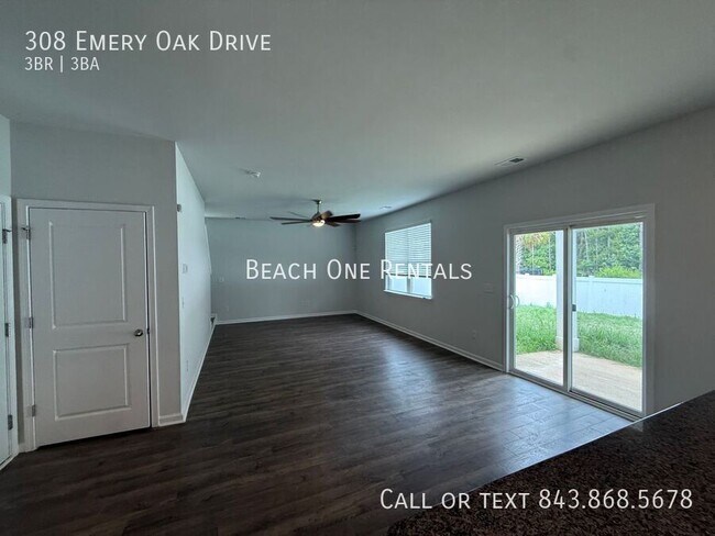 Building Photo - 308 Emery Oak Dr