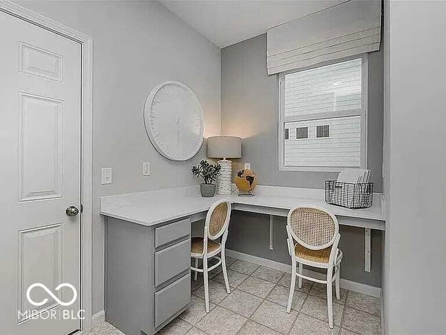 Building Photo - 4957 Oak Hl Dr