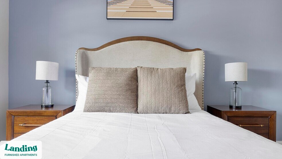 Building Photo - 100 Crossing Blvd