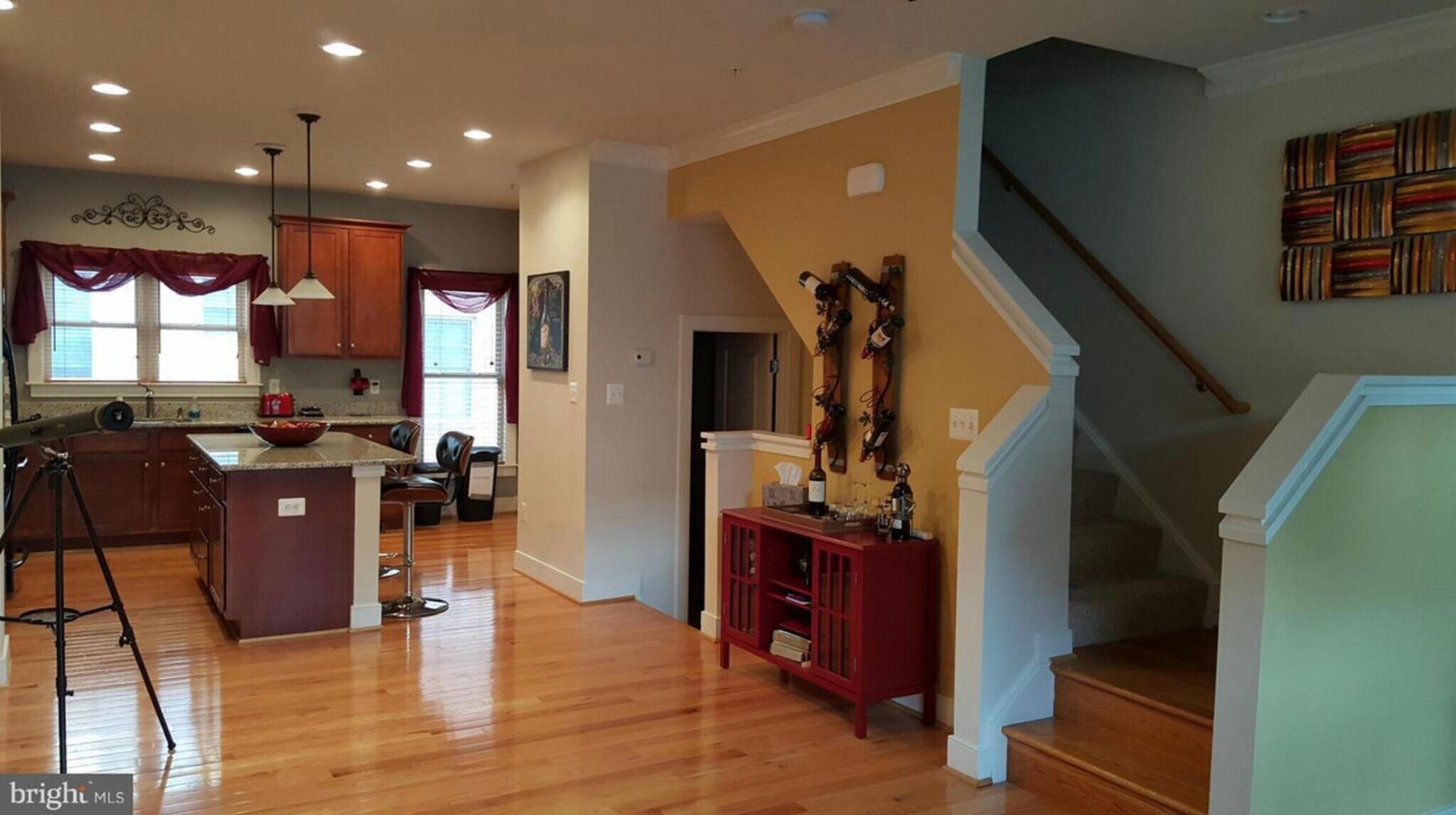 Building Photo - 5603 44th Ave