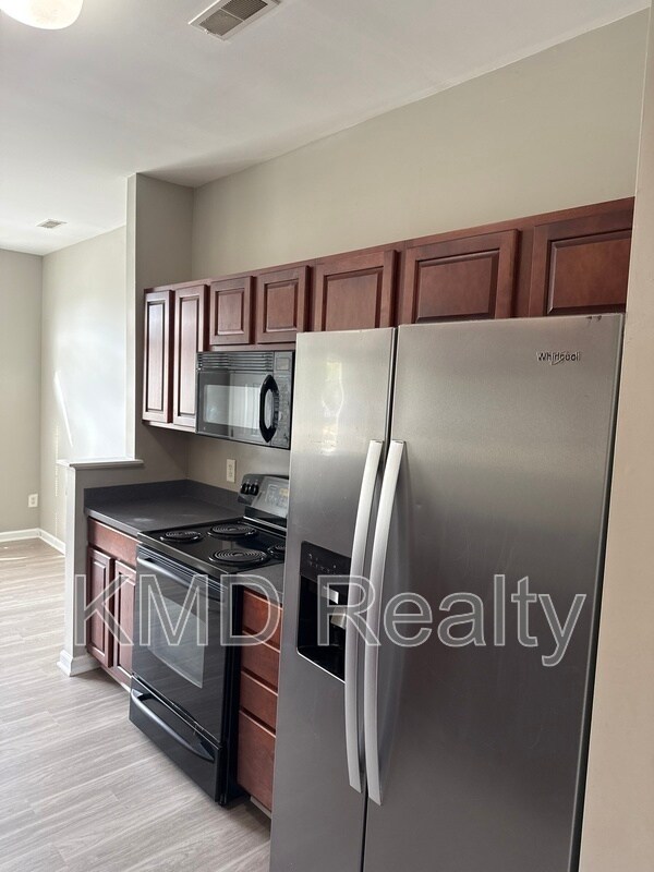 Building Photo - 4917 Sunburst Ln