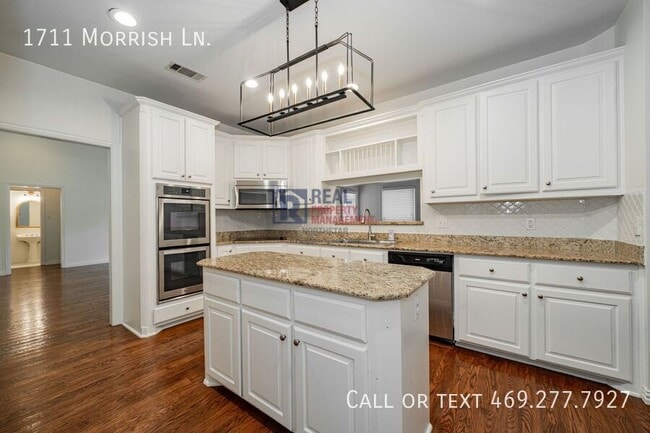 Building Photo - 1711 Morrish Ln