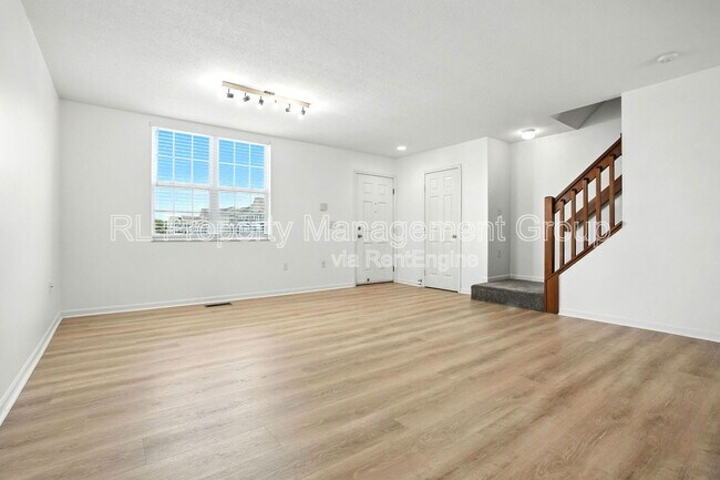 Building Photo - 7237 Steel Dust Dr