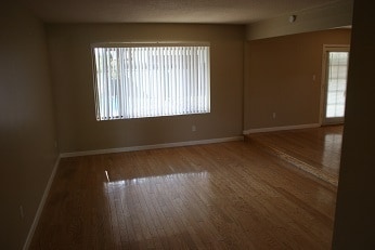 Building Photo - 2109 Westminster Dr