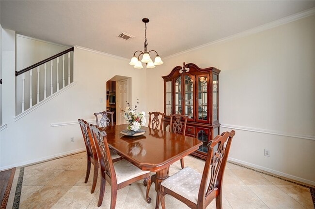 Building Photo - 11906 Dinosaur Valley Dr