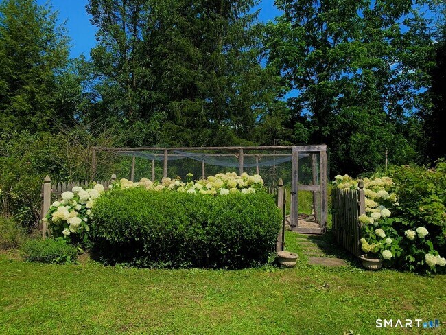 Building Photo - 87 Beaver Dam Rd