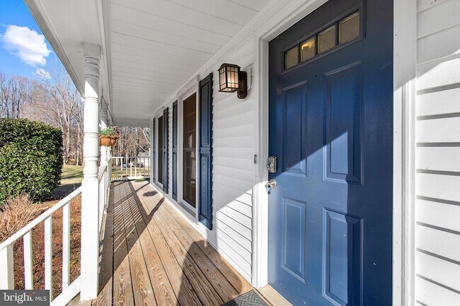 Building Photo - 7329 Fleetwood Ct