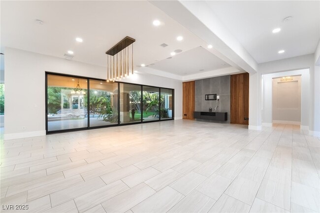 Building Photo - 72 Panorama Crest Ave