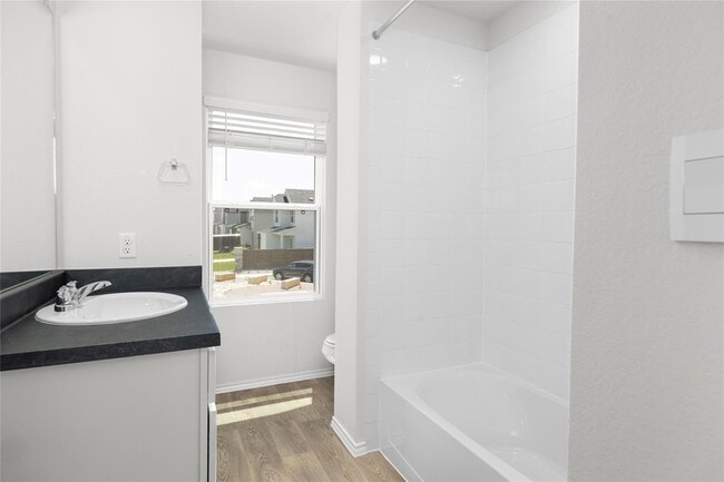 Building Photo - 133 Varner Way