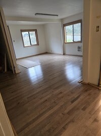Building Photo - Updated Cottage with a Garden Spot