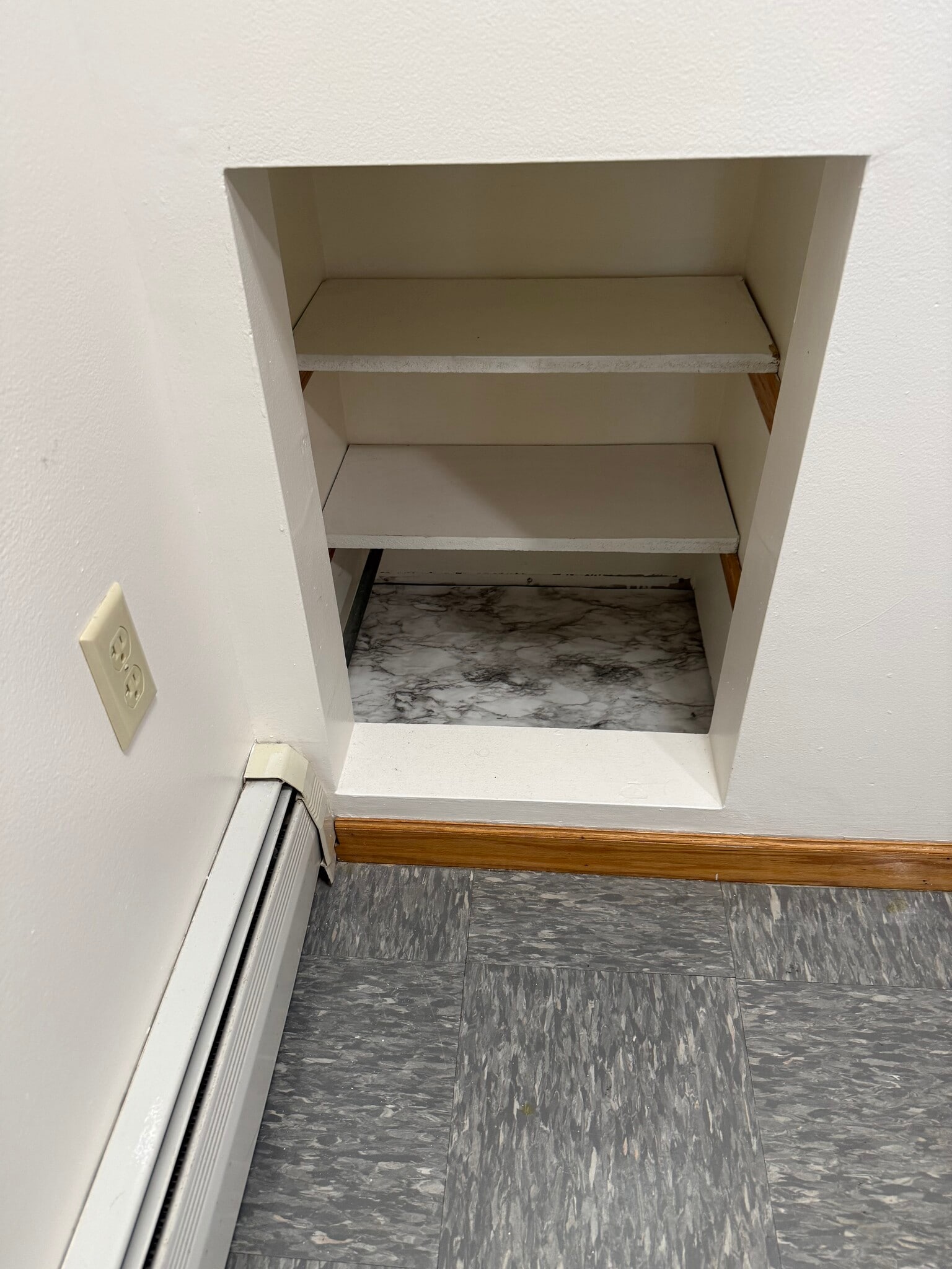 Building Photo - 26B Rochester St