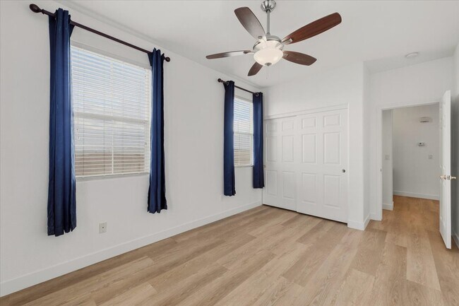 Building Photo - 8604 Splendid Leaf Ct