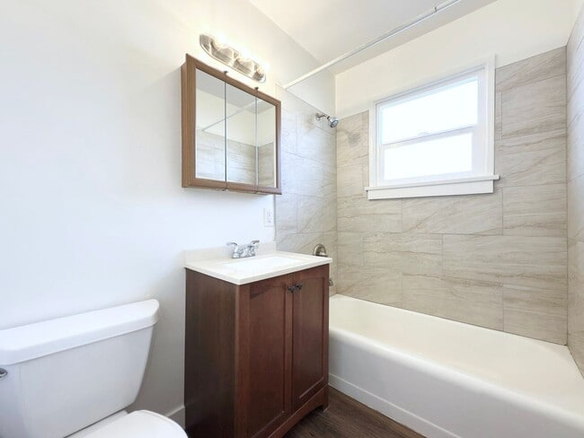 Building Photo - Across From The Beach in South O!