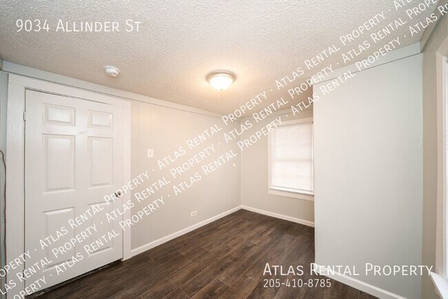 Building Photo - 9034 Allinder St