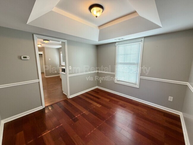 Building Photo - 240 Carter Rd