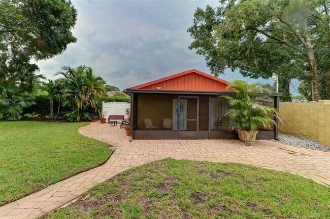 Building Photo - 7911 Flowerfield Dr