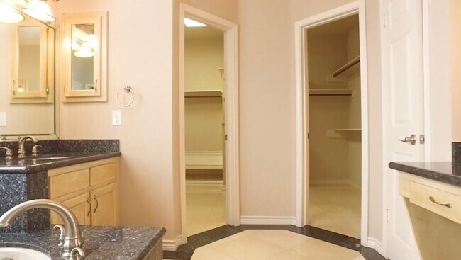 Building Photo - 16910 Ascot Meadow Dr