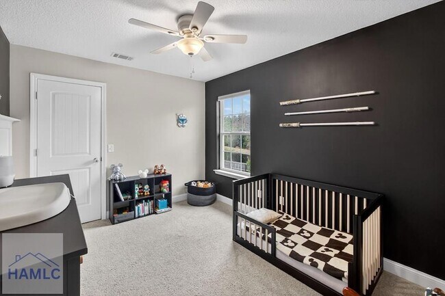 Building Photo - 245 Alcott Cir