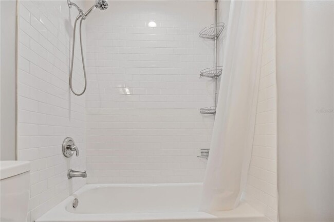 Building Photo - 8602 Huron Ct