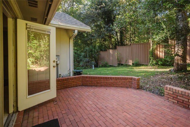 Building Photo - 3730 NW 37th Terrace