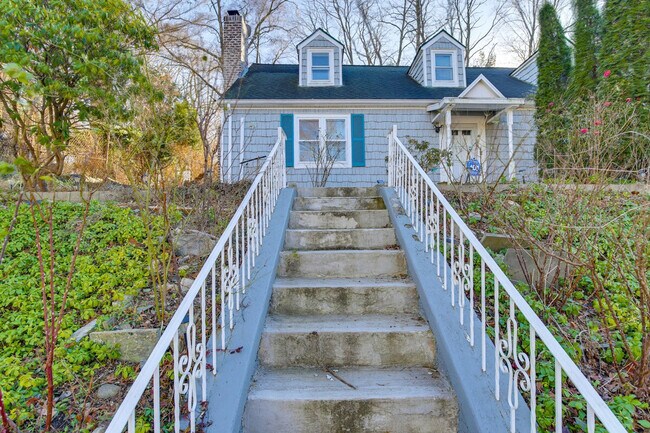 Building Photo - 199 S Rd